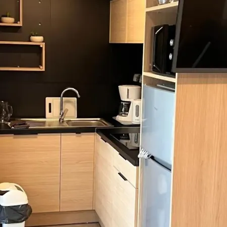 Spacieux Avec Terrasse - 8 Pers. - Api-1-52-1591 *