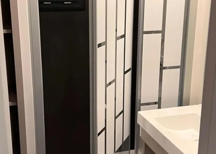 Chalet Spacieux Avec Terrasse - 8 Pers. - Api-1-52-1591 キャンプ場